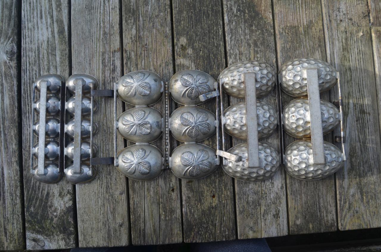 3 Antieke mallen voor chocolade eieren