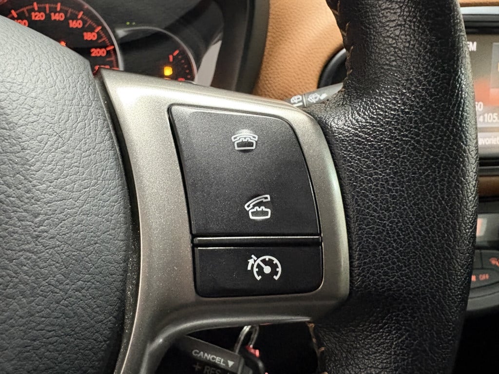 Toyota Yaris 1.3 vvt-i style