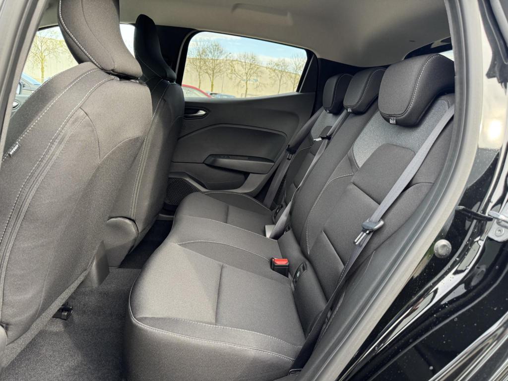 Mitsubishi Colt 1.6 hev intense