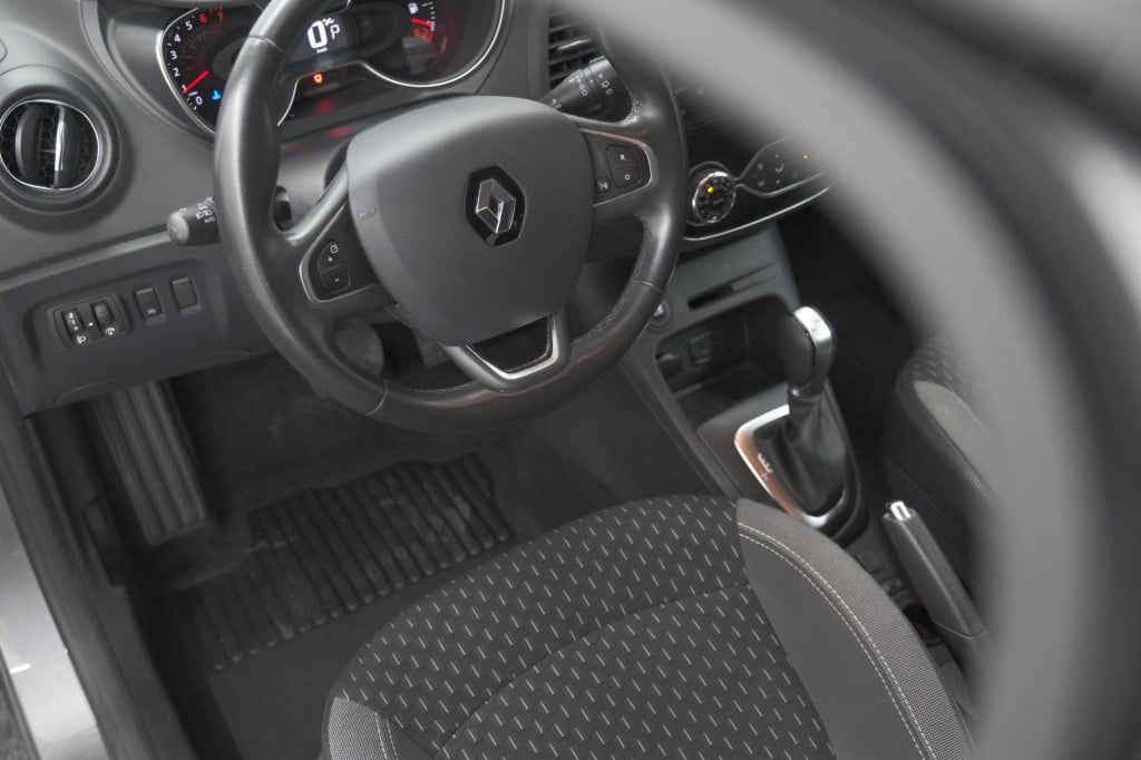 Renault Captur tce 120 intens | camera | dodehoekdetectie | navigatie | sto