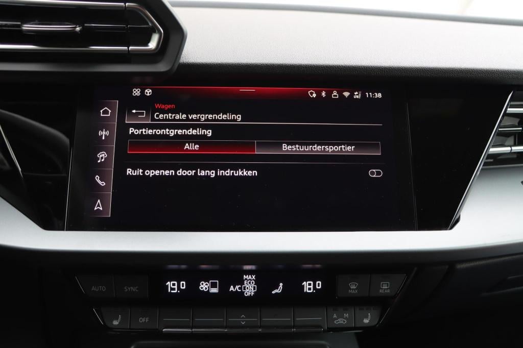 Audi A3 sportback 40 tfsi e s edition 204pk s-tronic