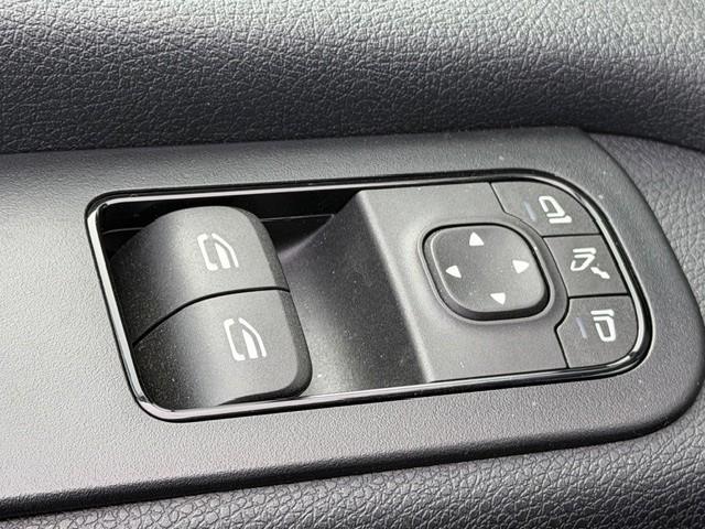 Mercedes-Benz Sprinter 319 1.9 cdi l2 night edition l distronic l led high 