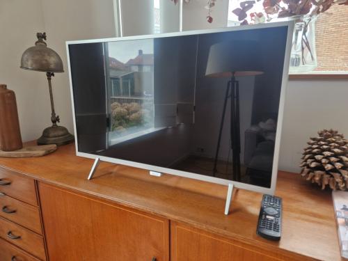 Smart TV philips 32 inch.