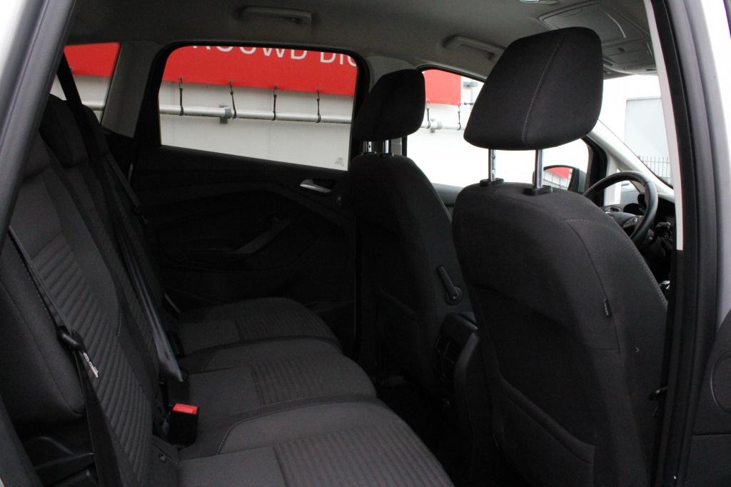 Ford C-max 1.0 titanium