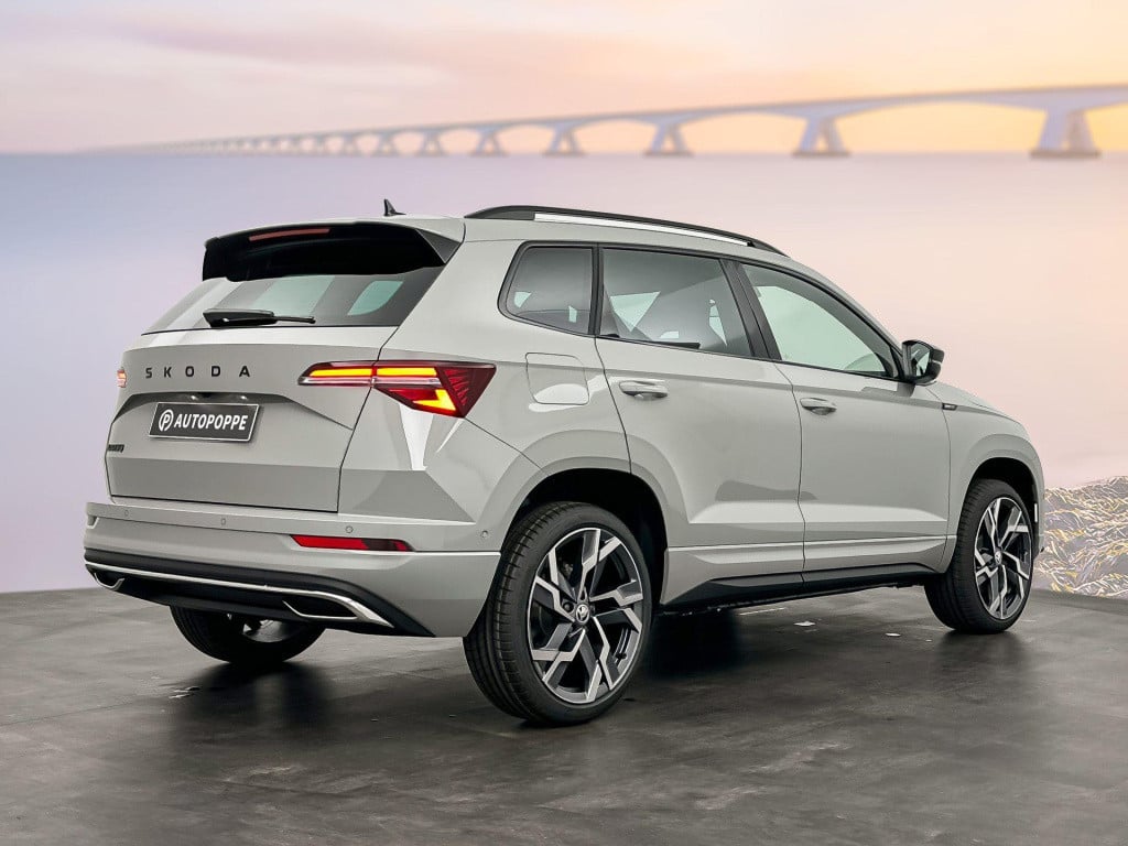 Skoda Karoq 1.5 tsi act sportline business