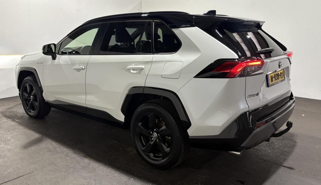 Toyota Rav4 2.5 hybrid awd style