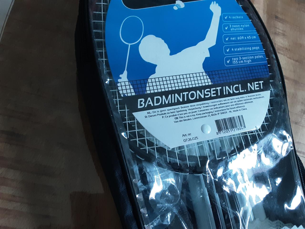 Tennis set 4rackets en net nieuw in verpakking