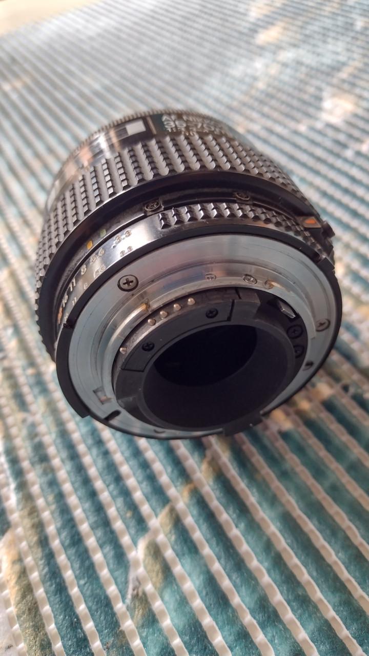 AF Nikkor 35-70 mm F3.3-4.5