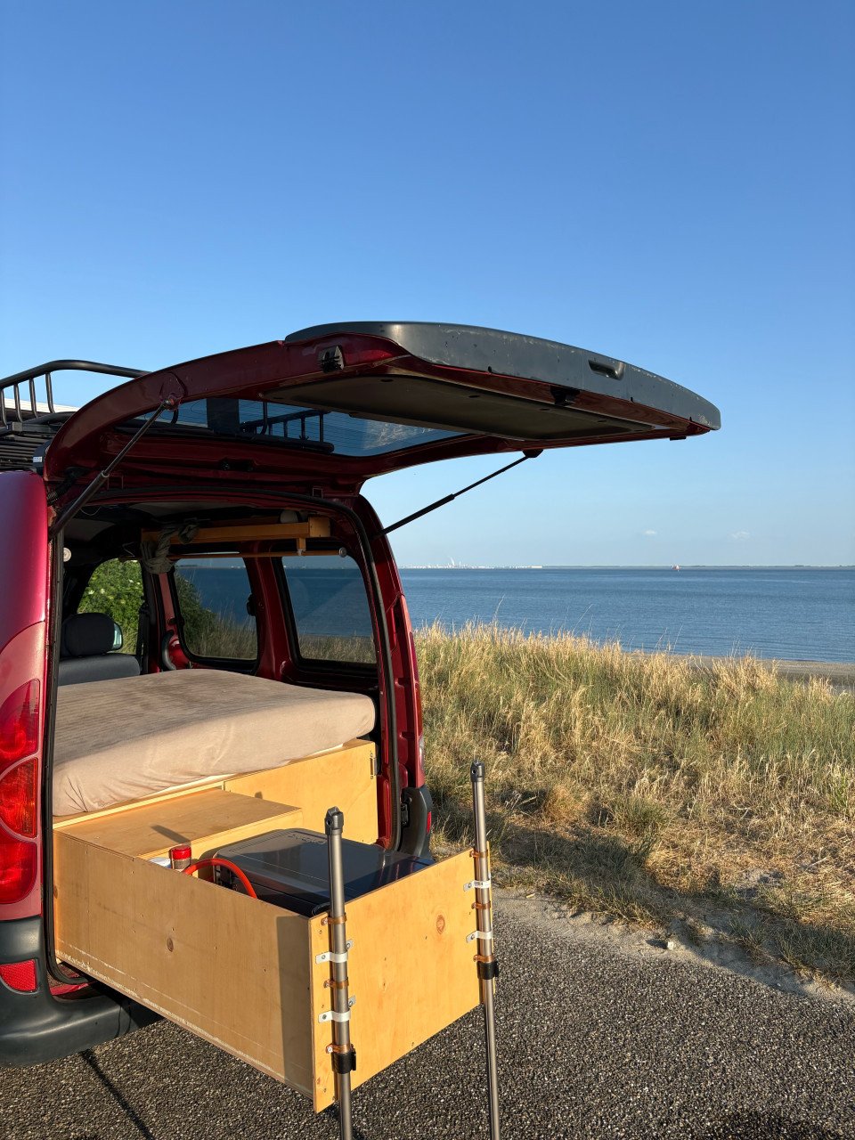 Minicamper Renault kangoo 1,4 liter 2001