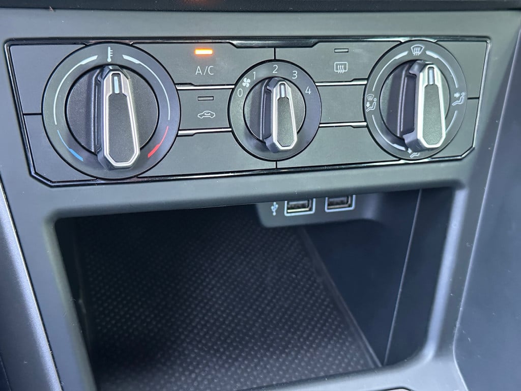 Volkswagen Polo 1.0 tsi 95pk comfortline | carplay | adapt cruise | rijklaa