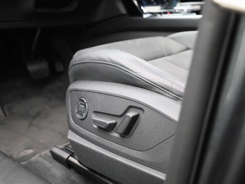 Audi E-tron sportback 55 quattro s edition 95 kwh | automaat | half-leder |