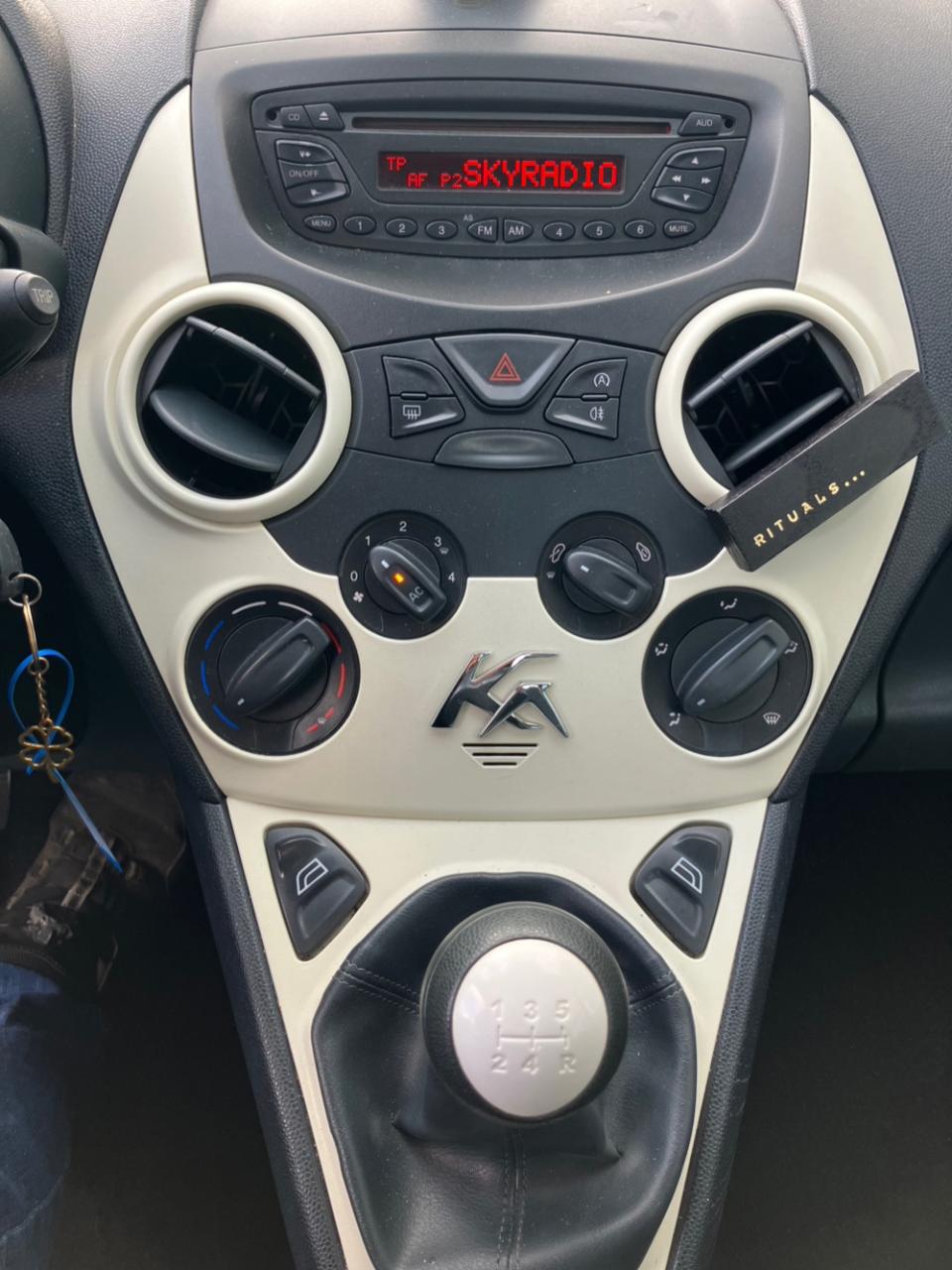 Ford KA 1.2 comfort airco