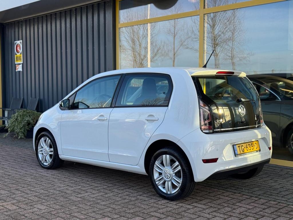 Volkswagen UP! 1.0 bmt high up!