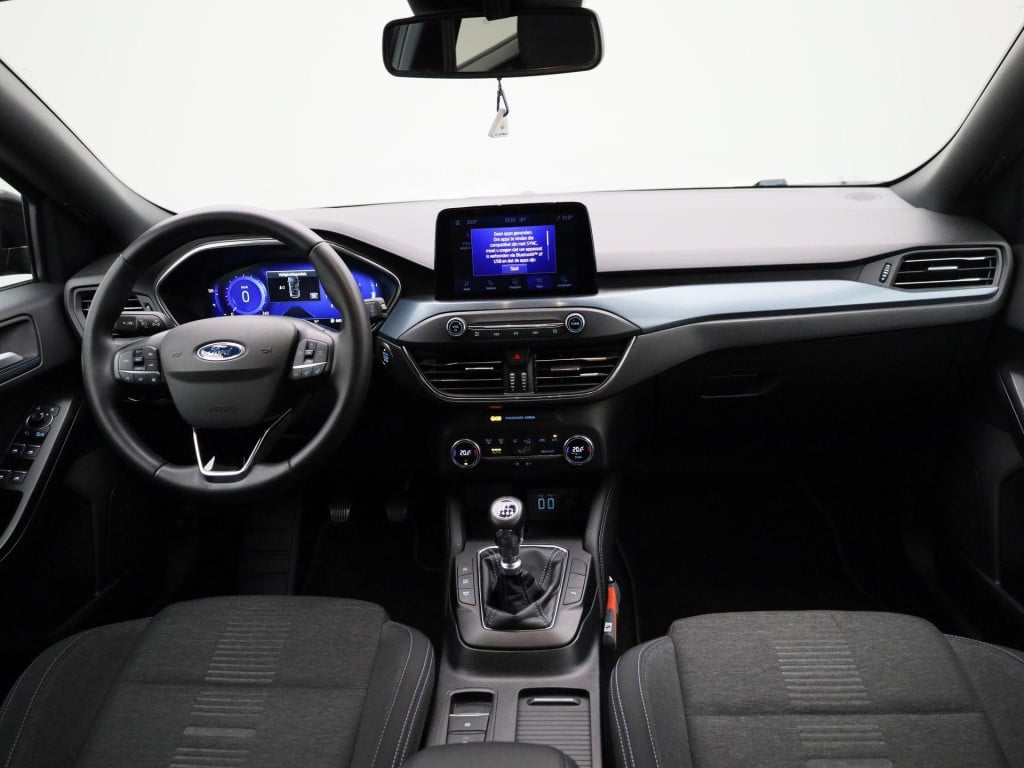 Ford Focus 1.0 ecoboost hybrid active x business