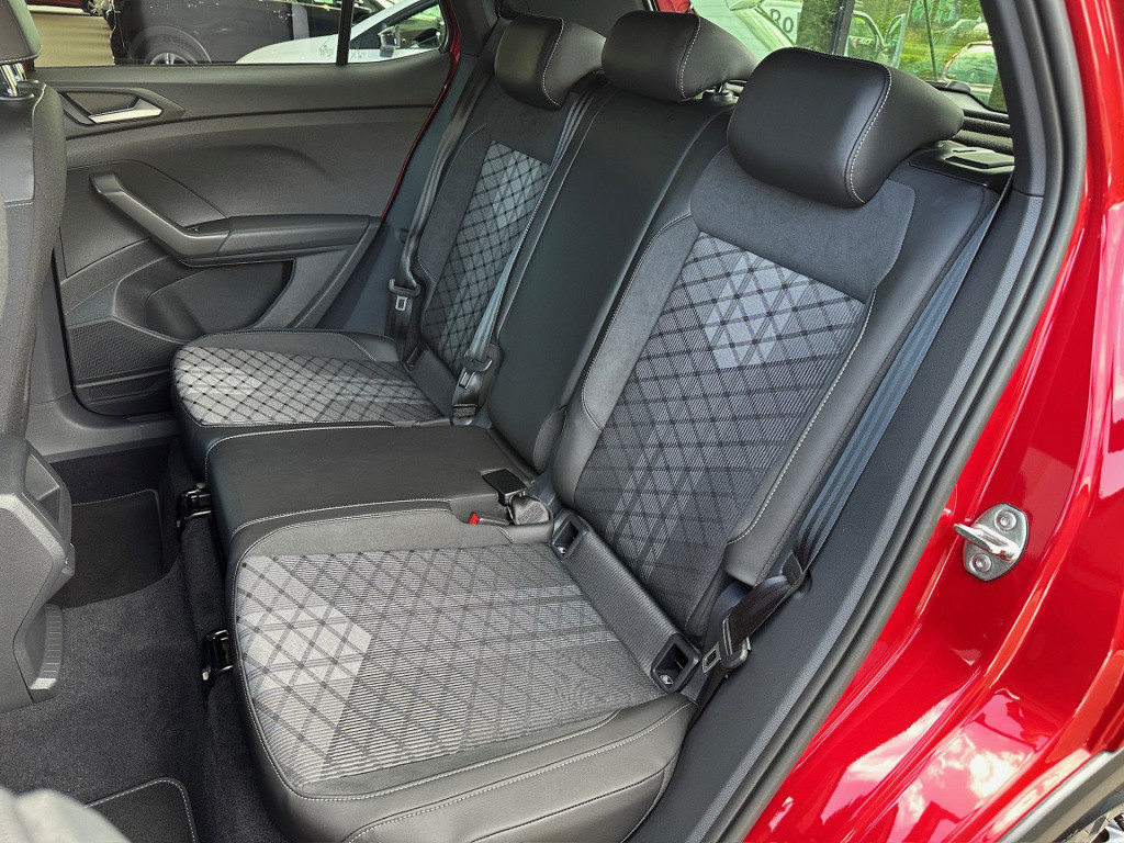 Volkswagen T-cross 1.0 tsi dsg r-line | iq light | dode hoek | keyless | vi