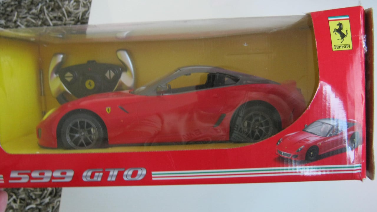 NIEUW FERRAI 599 GTO RADIO BESTUURBAAR  MET VERLICHTING