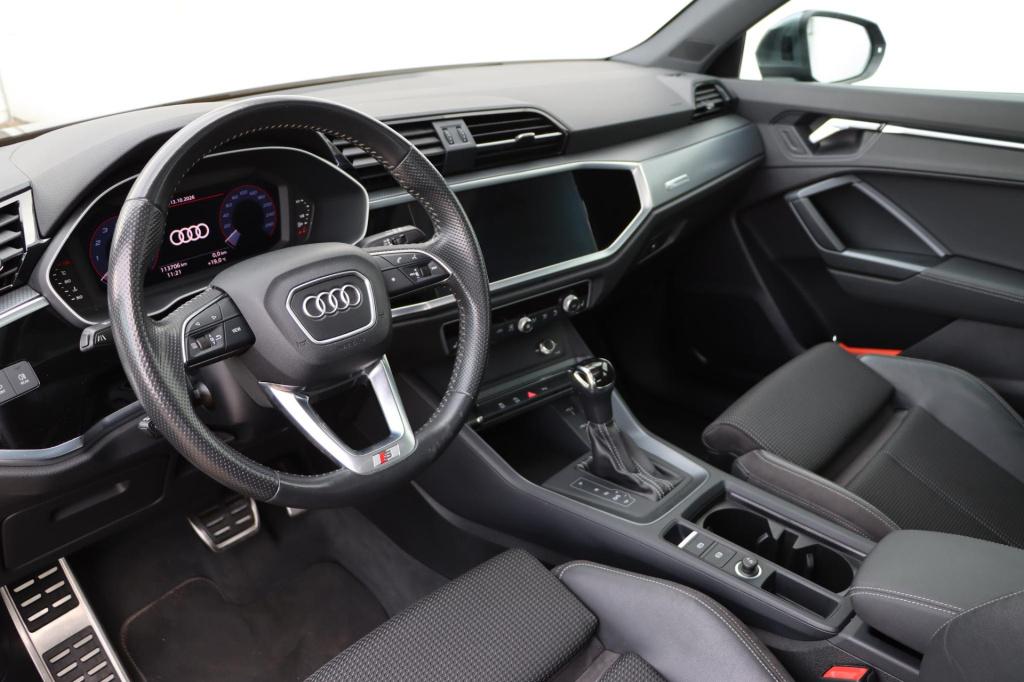 Audi Q3 35 tfsi s line 150pk s-tronic