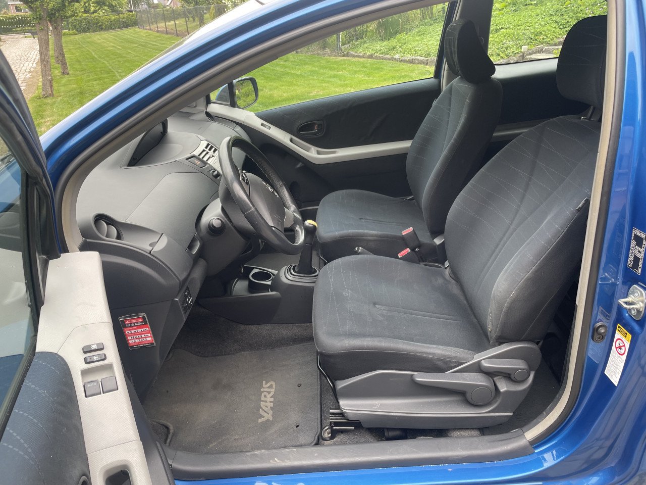 Toyota  Yaris 1.3 16V Vvt-i