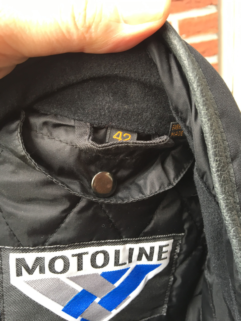 Motorjas met protectie reflectie en thermo voering maat 42 in goede staat