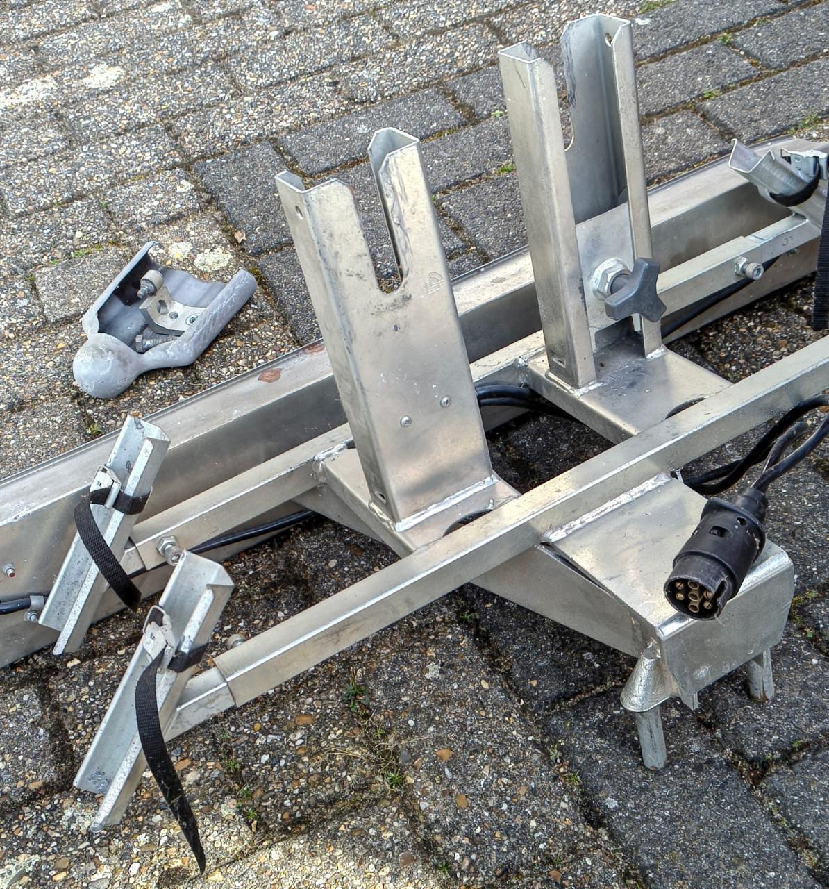 Twinny Load voor 2 fietsen zeer weinig gebruikt.