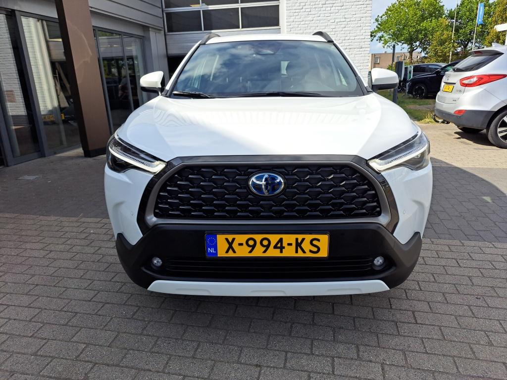 Toyota Corolla Cross 2.0 high power 153 pk hybrid 200 style