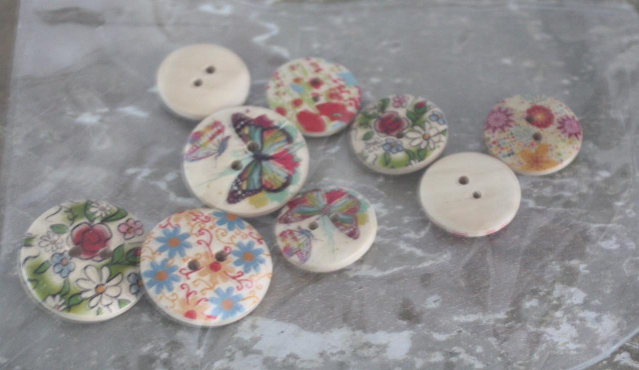 Set van 9 mooie kleurrijke print knopen