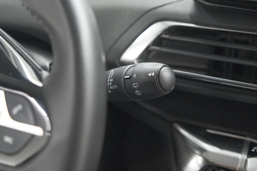 Peugeot 5008 puretech 130 eat8 active pack | 7 zitplaatsen | apple carplay 