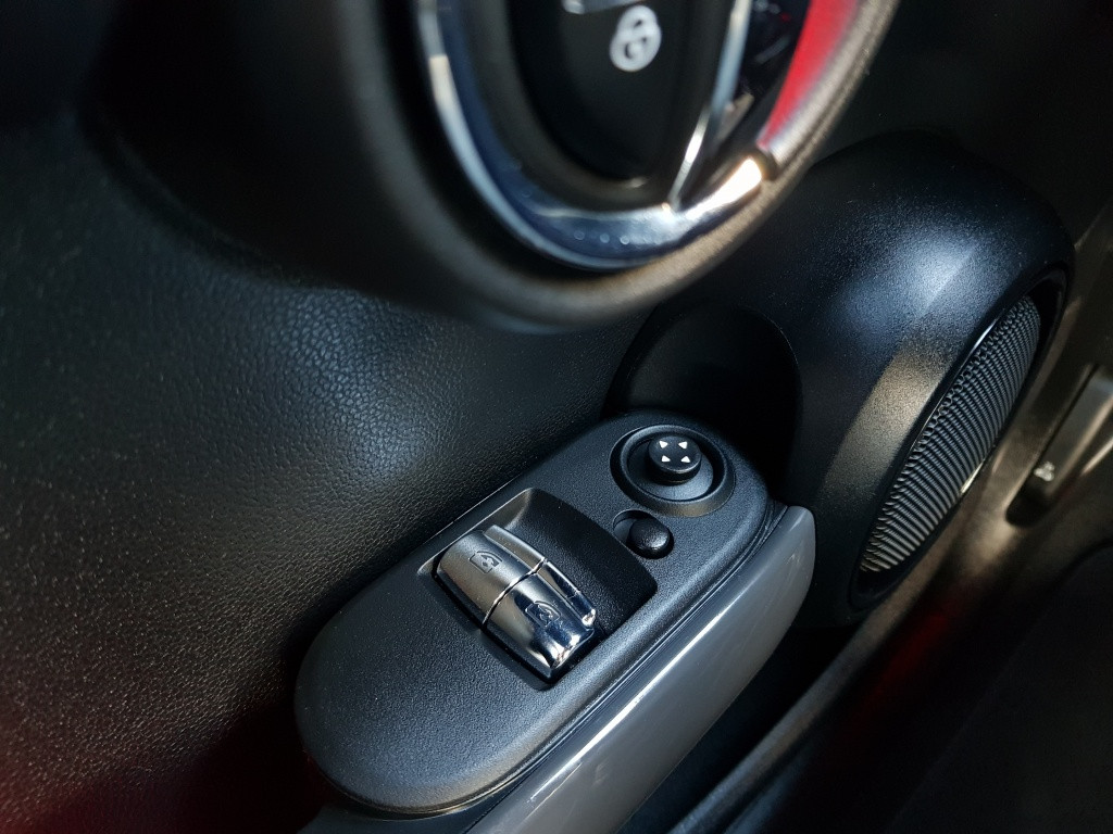 Mini One 1.5 chili / 17"jcw velgen