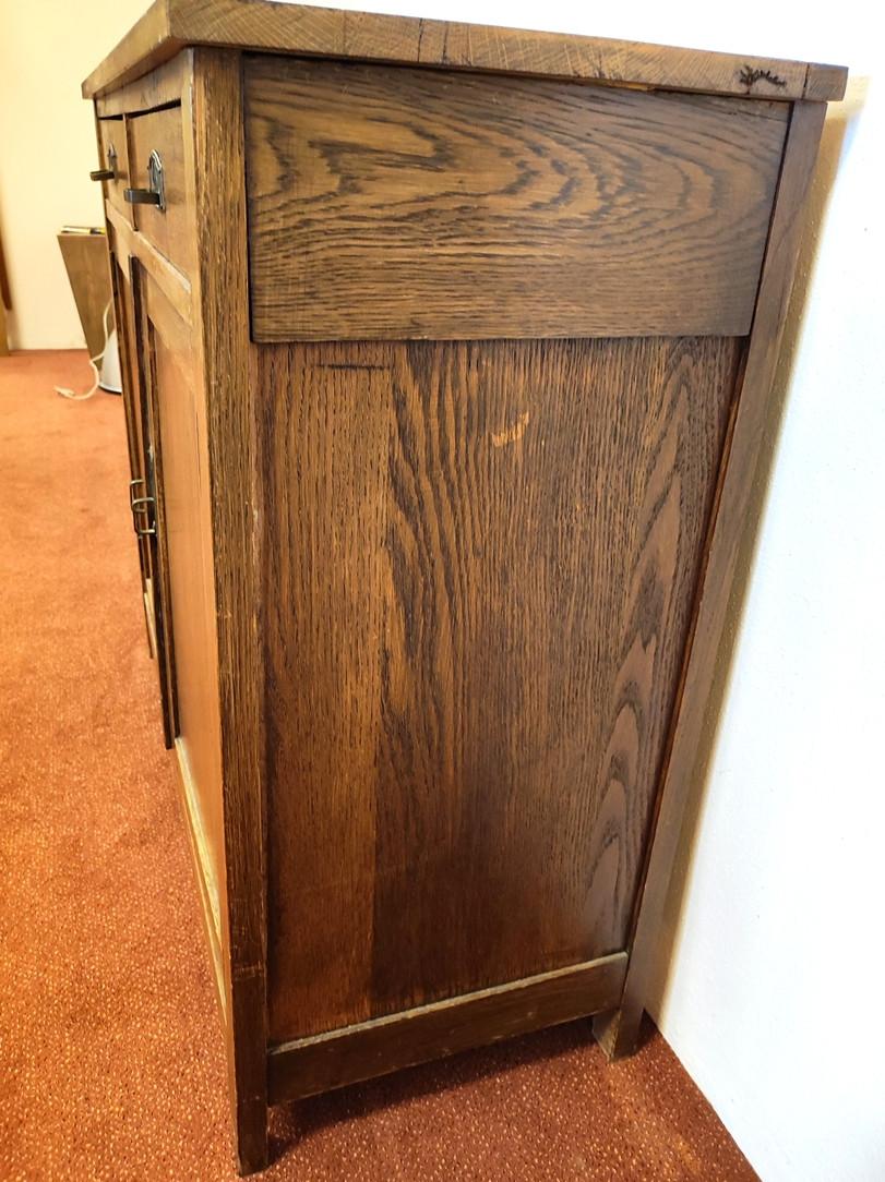 Eiken dressoir