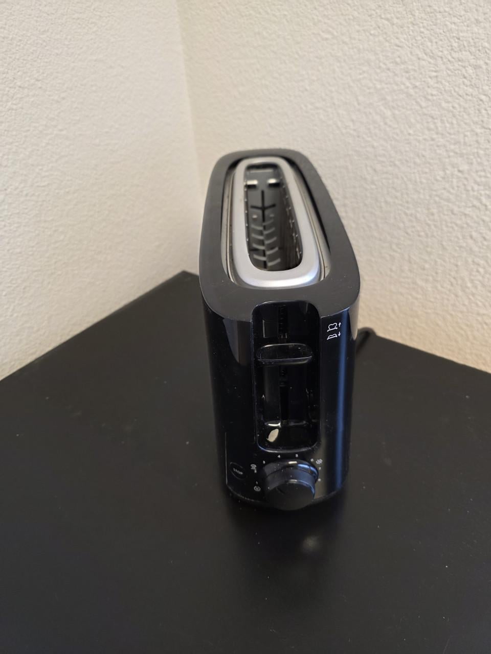 Goedwerkende broodrooster zo goed als nieuw