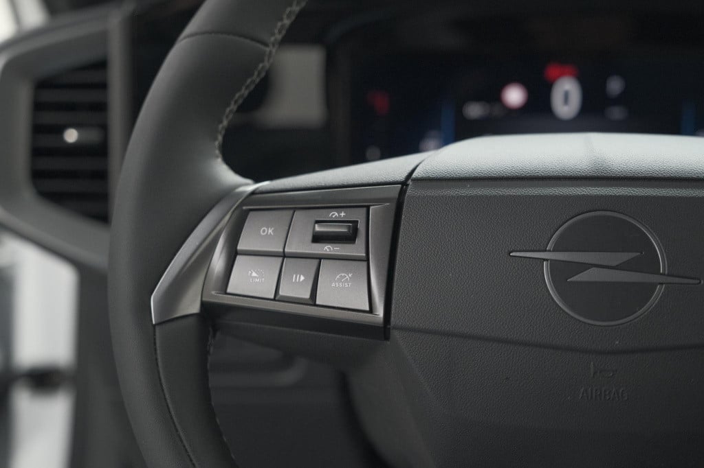 Opel Mokka turbo 130 at8 gs | nieuw model | camera | massagefunctie | apple