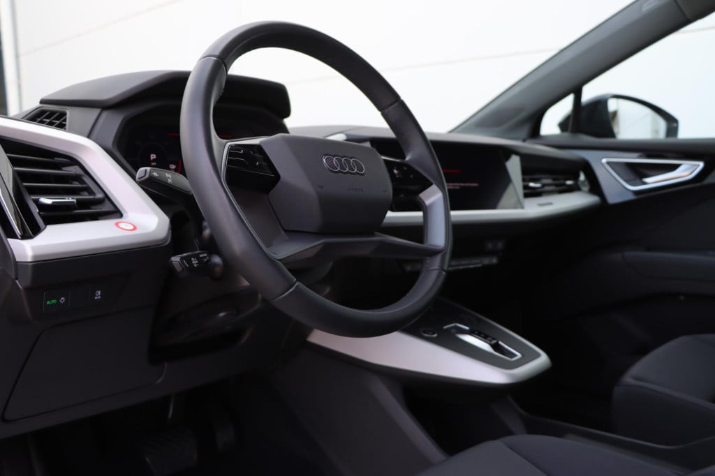 Audi Q4 E-tron 35 s-line edition 170pk