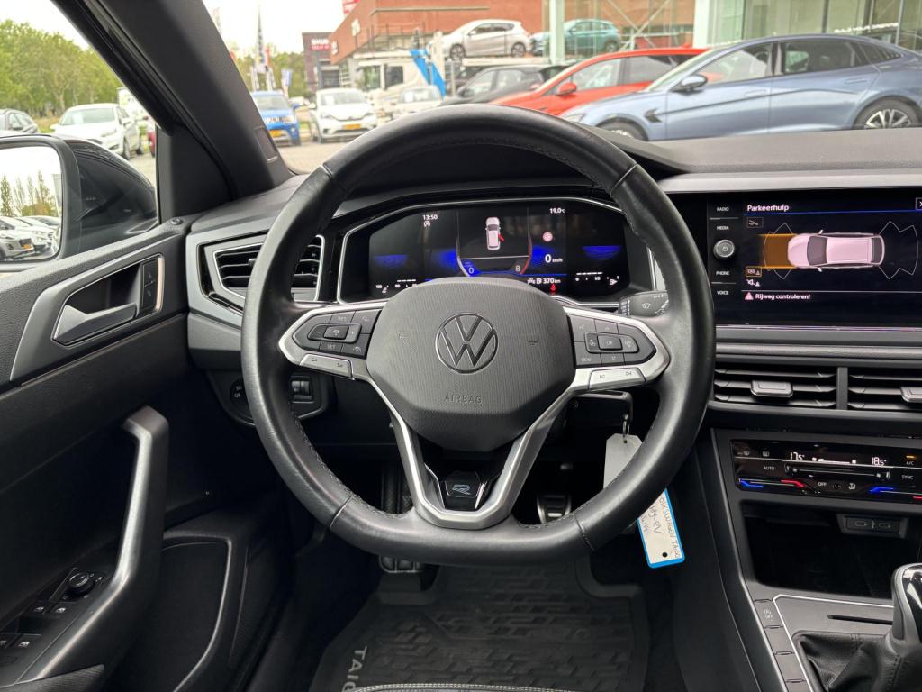 Volkswagen Taigo 1.0 tsi r-line