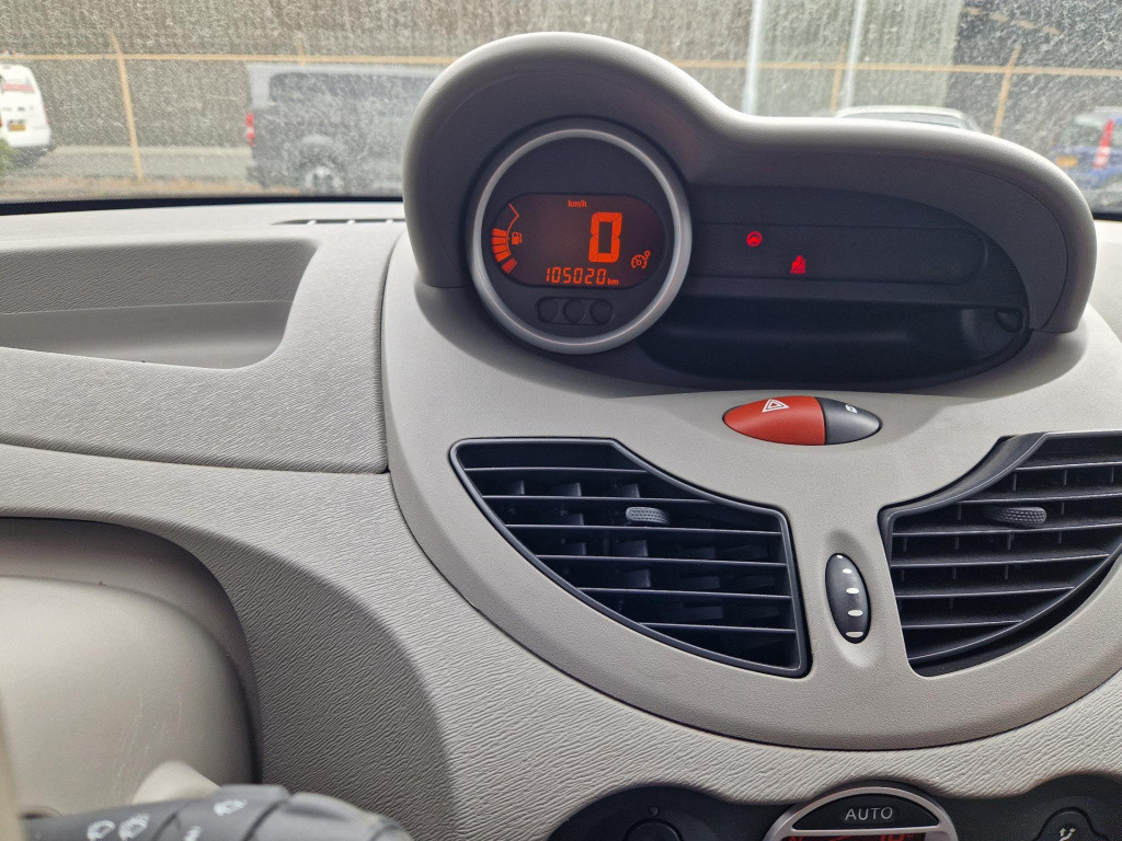 Renault Twingo 1.2-16v authentique
