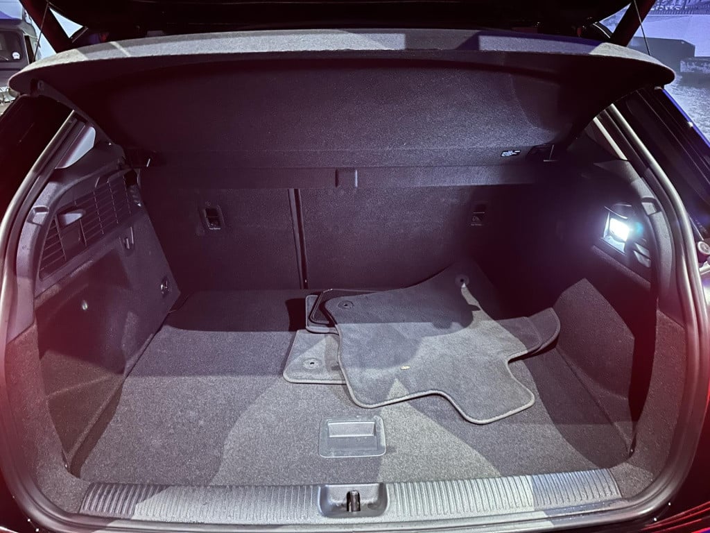 Audi Q2 35 tfsi s edition *navi*appconnect*camera*