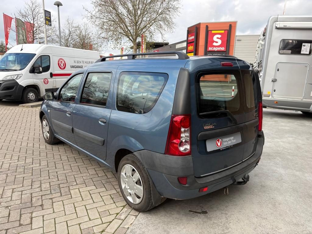 Dacia Logan mcv 1.6-16v lauréate