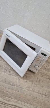 Sharp magnetron