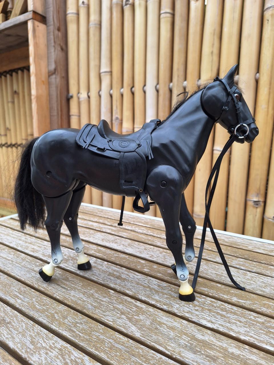 Barbie paardenstal met accessoires