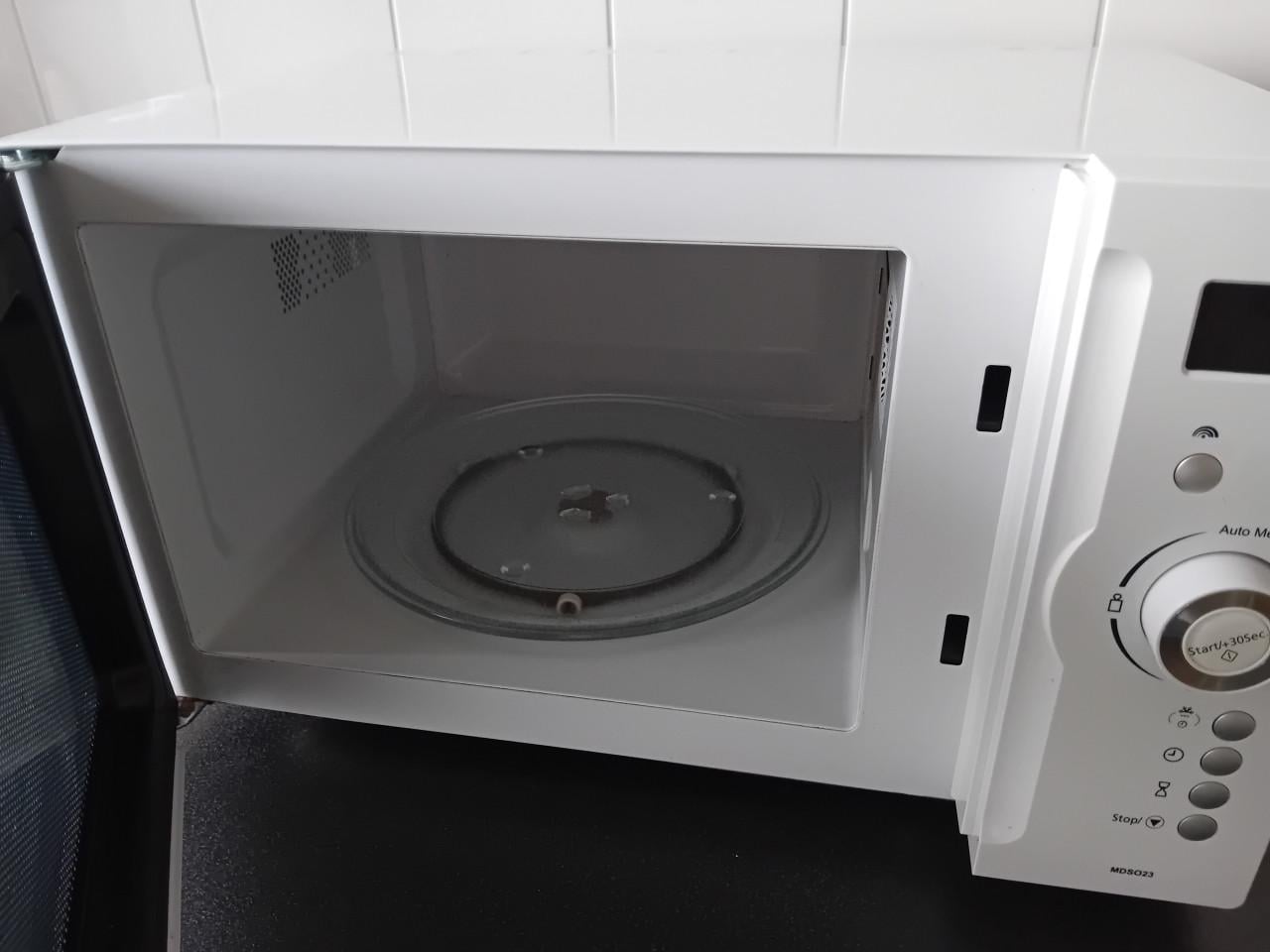 Te koop: een zgan magnetron