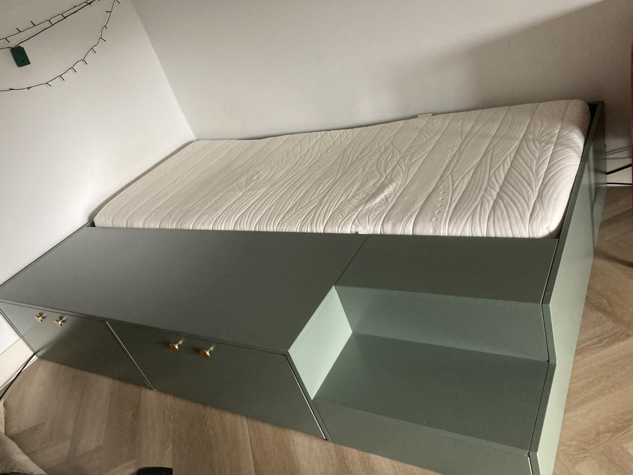 Bed ombouw vt wonen woood met lades