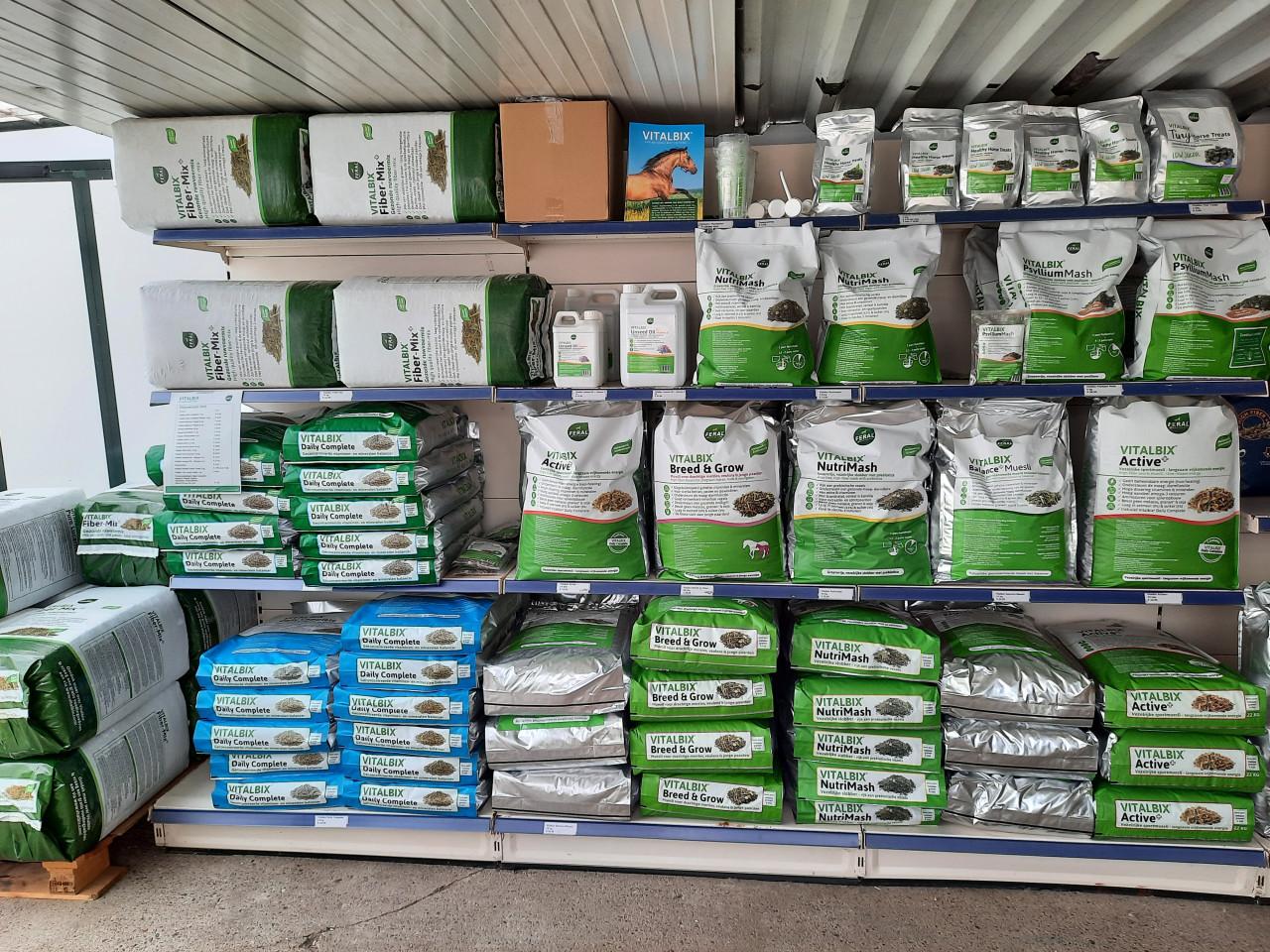 Vitalbix paardenvoeders