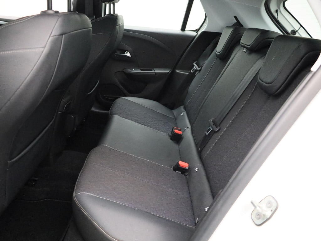 Opel Corsa 1.2 elegance | lmv | trekhaak | half leder | cruise control | ap