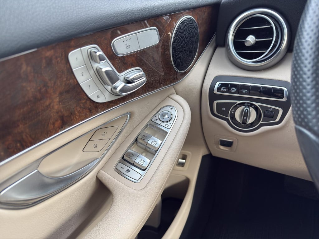Mercedes-Benz Glc glc 250 4matic |elektrisch lederen zetels | pano | navi |