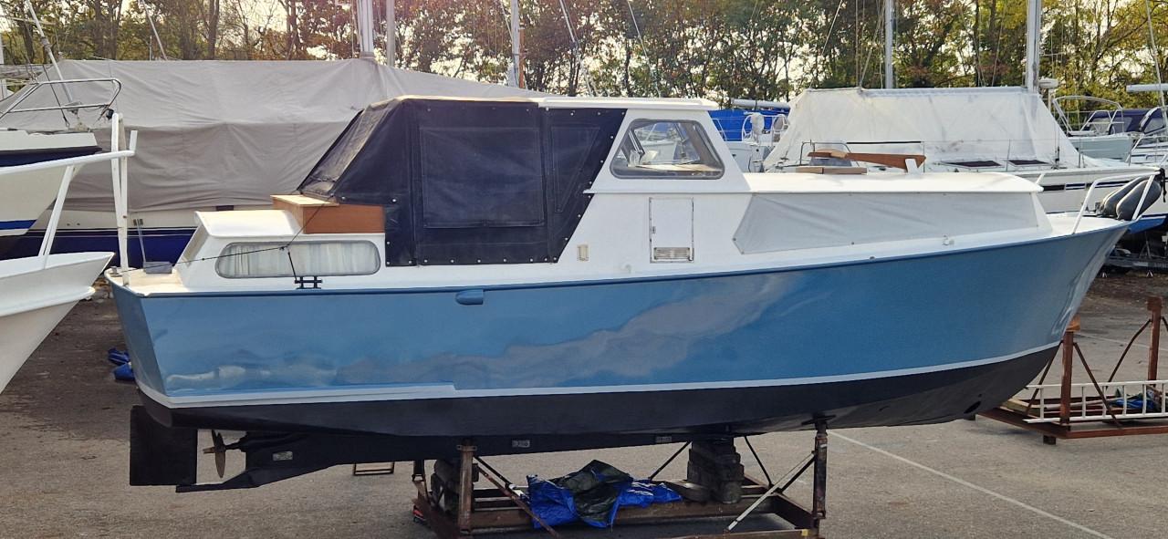 Motorkruiser 9.2mtr