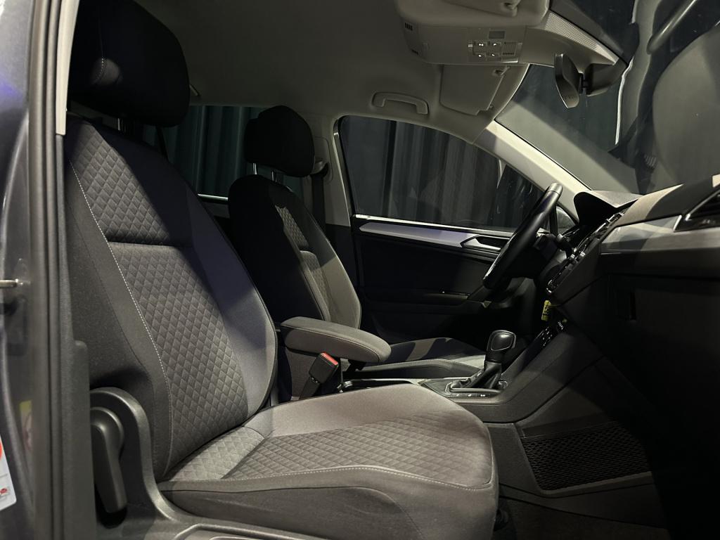 Volkswagen Tiguan 1.5 tsi act comfortline business *led*appconnect*camera*t