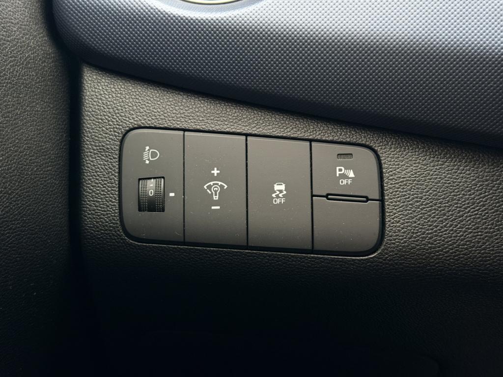 Hyundai I 10 1.0i i-motion premium | bluetooth | radio | cruisecontrol | lm