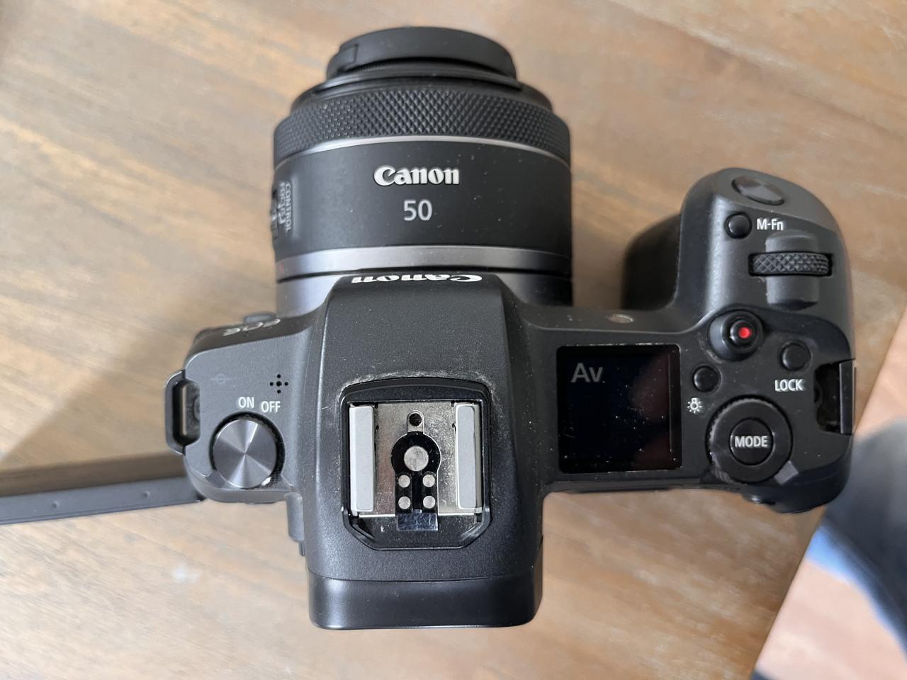 Canon Eos R