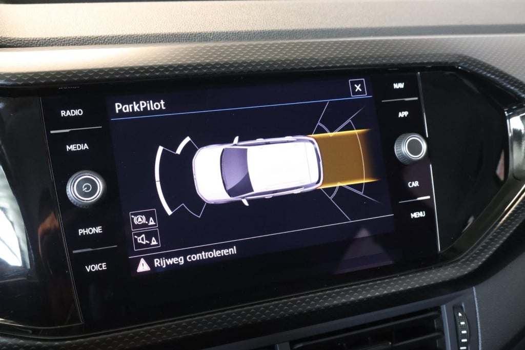Volkswagen T-cross 1.0 tsi life business nl auto, appconnect, pdc v+a, acc,