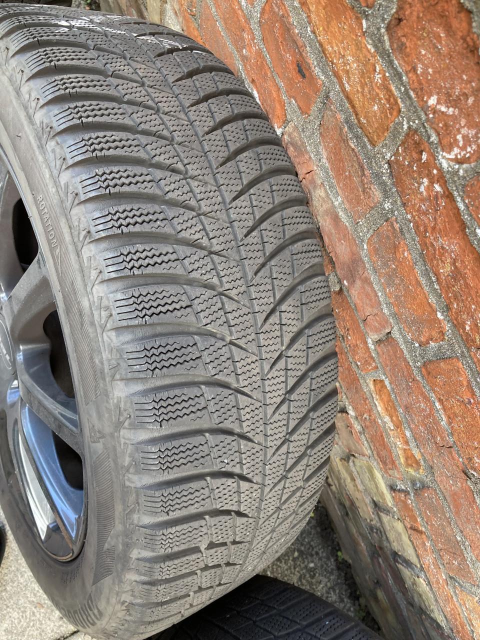 Winterbanden set met velgen
