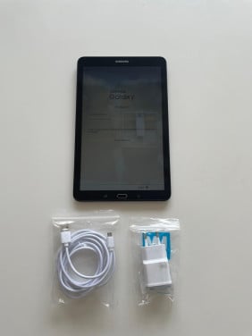 Samsung Galaxy Tab E 64GB Zwart - in Nieuwstaat